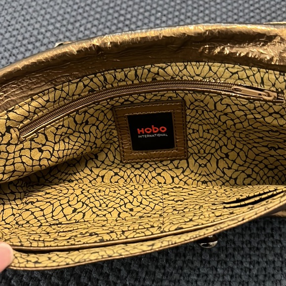 HOBO Int’l Alicia Bronze leather clutch w/chain strap small shoulder indie boho - Picture 6 of 11
